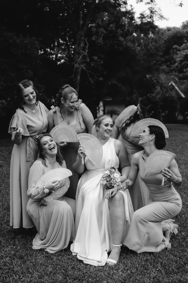 Casamento de Ana e Fred: noivos com padrinhos e madrinhas