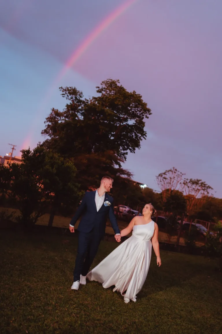 Casamento de Ana e Fred: retratos dos noivos ao pôr do sol