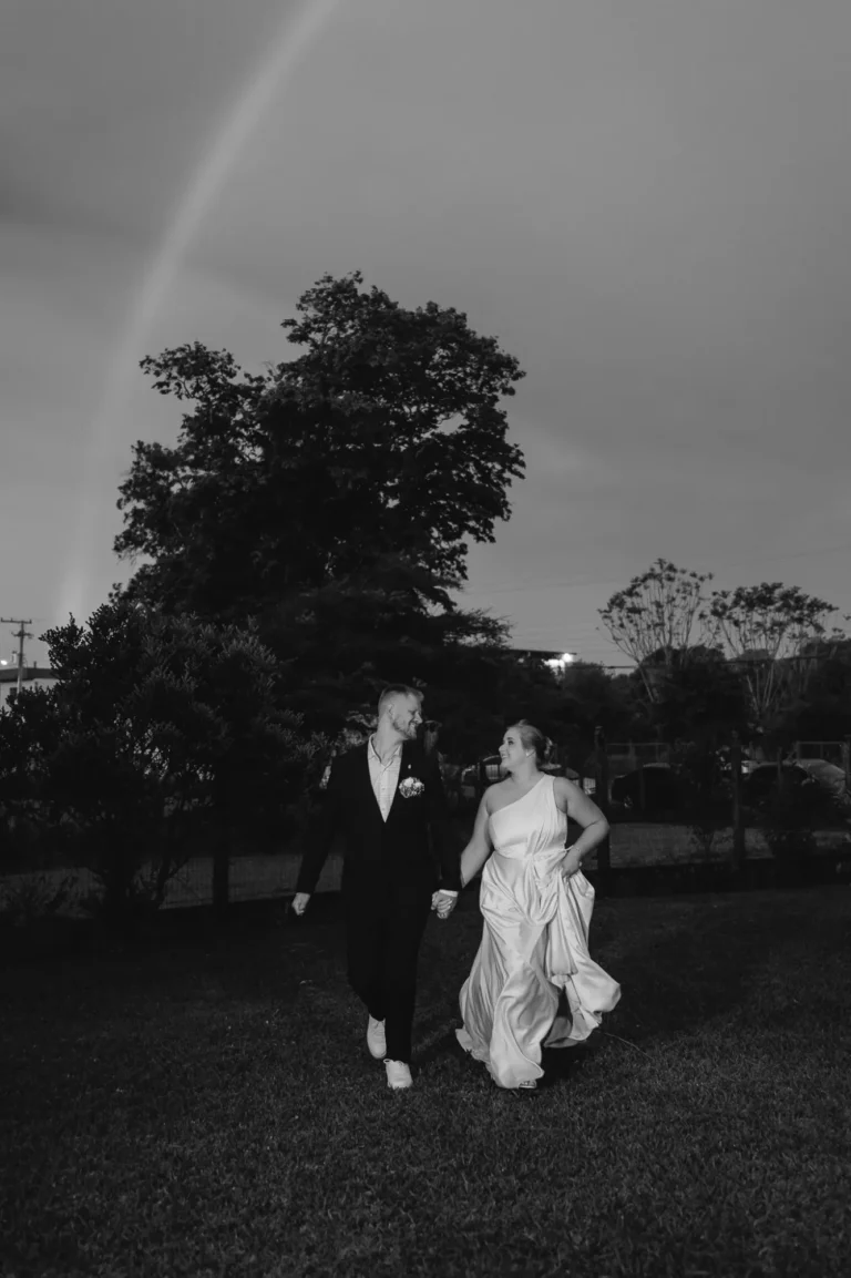 Casamento de Ana e Fred: retratos dos noivos ao pôr do sol
