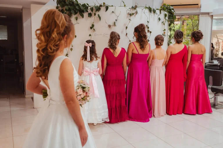 Casamento de Bárbara e Mateus: preparação do noivo e padrinhos