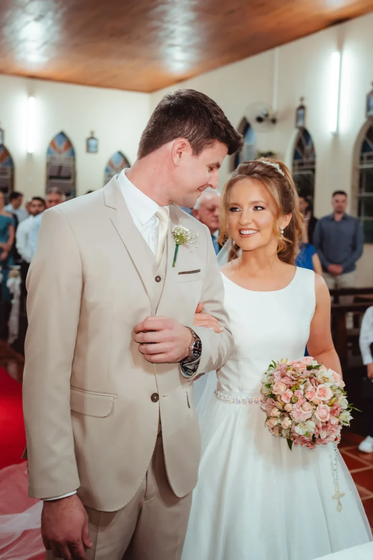 Casamento de Bárbara e Mateus: cerimônia na igreja