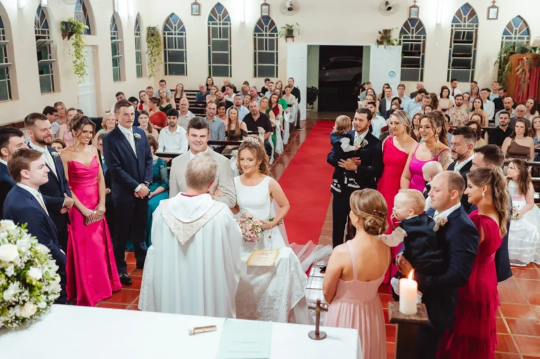 Casamento de Bárbara e Mateus: cerimônia na igreja