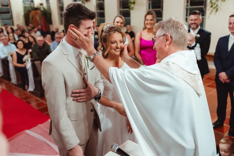 Casamento de Bárbara e Mateus: cerimônia na igreja