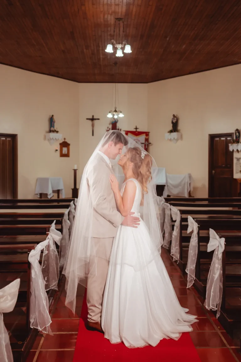 Casamento de Bárbara e Mateus: cerimônia na igreja