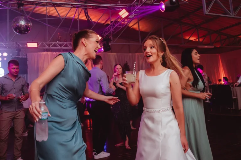 Casamento de Bárbara e Mateus: festa