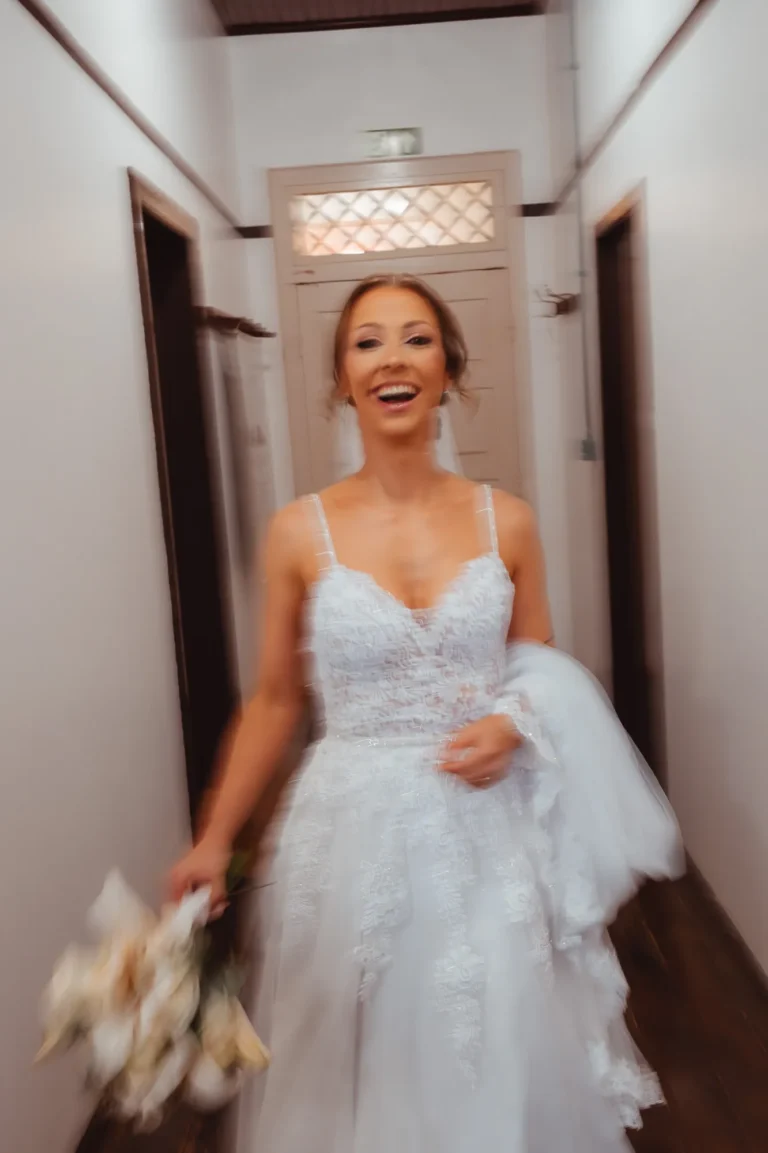 Casamento de Bruna e Douglas: noiva com as madrinhas