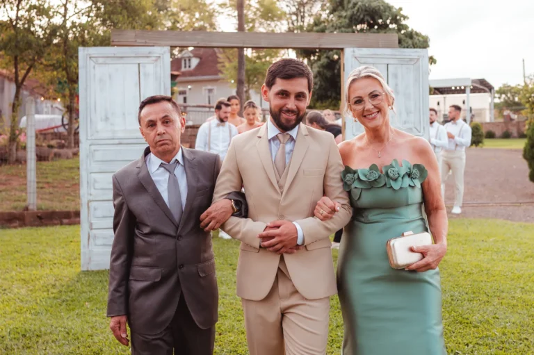Casamento de Bruna e Douglas: cerimônia ao ar livre