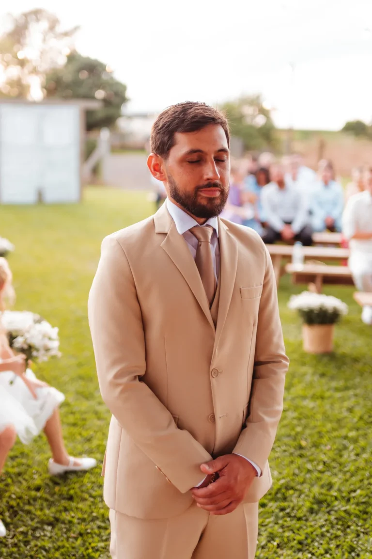 Casamento de Bruna e Douglas: cerimônia ao ar livre
