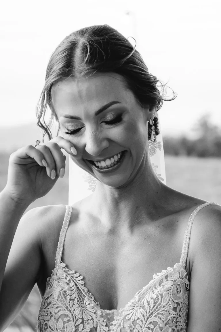 Casamento de Bruna e Douglas: cerimônia ao ar livre