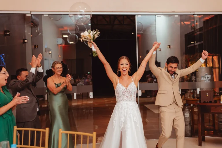 Casamento de Bruna e Douglas: retratos dos noivos à noite