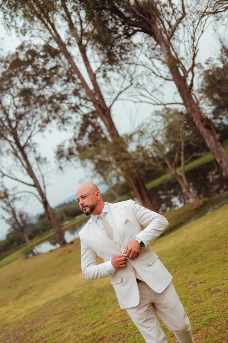 Casamento de Carla e Dionei: cerimônia ao ar livre