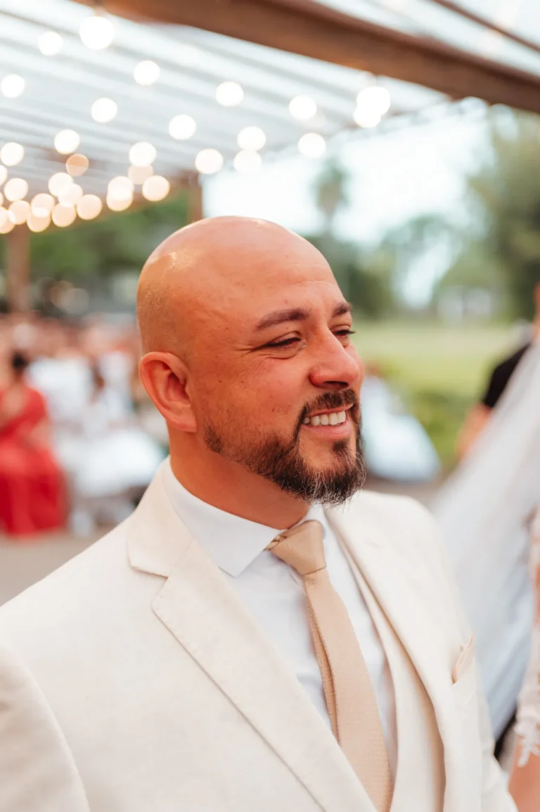 Casamento de Carla e Dionei: cerimônia ao ar livre