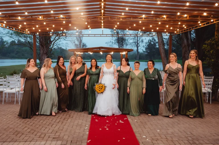 Casamento de Carla e Dionei: saída dos noivos e padrinhos