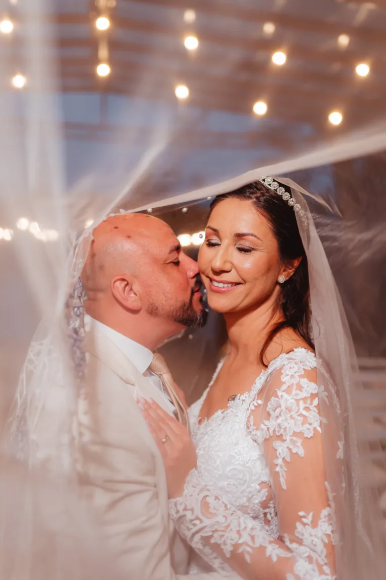 Casamento de Carla e Dionei: retratos dos noivos