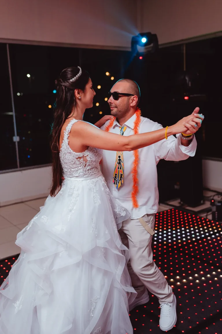 Casamento de Carla e Dionei: festa