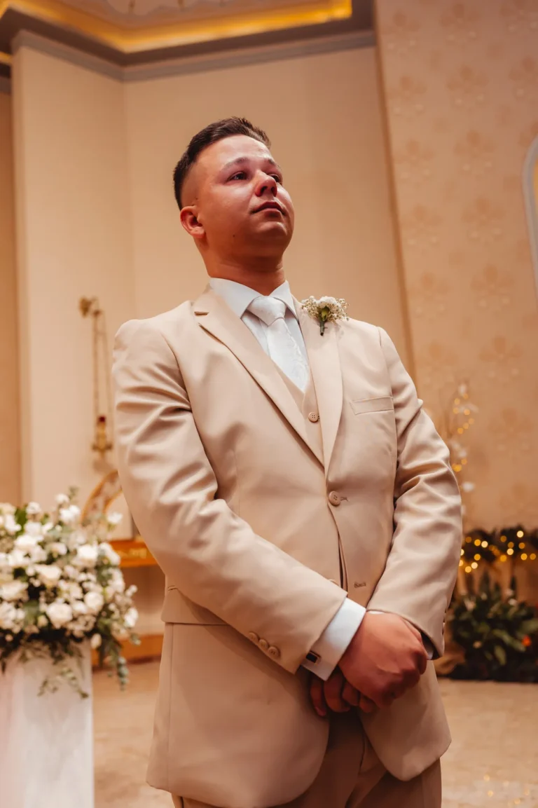 Casamento de Fran e Djonatan: cerimônia na igreja
