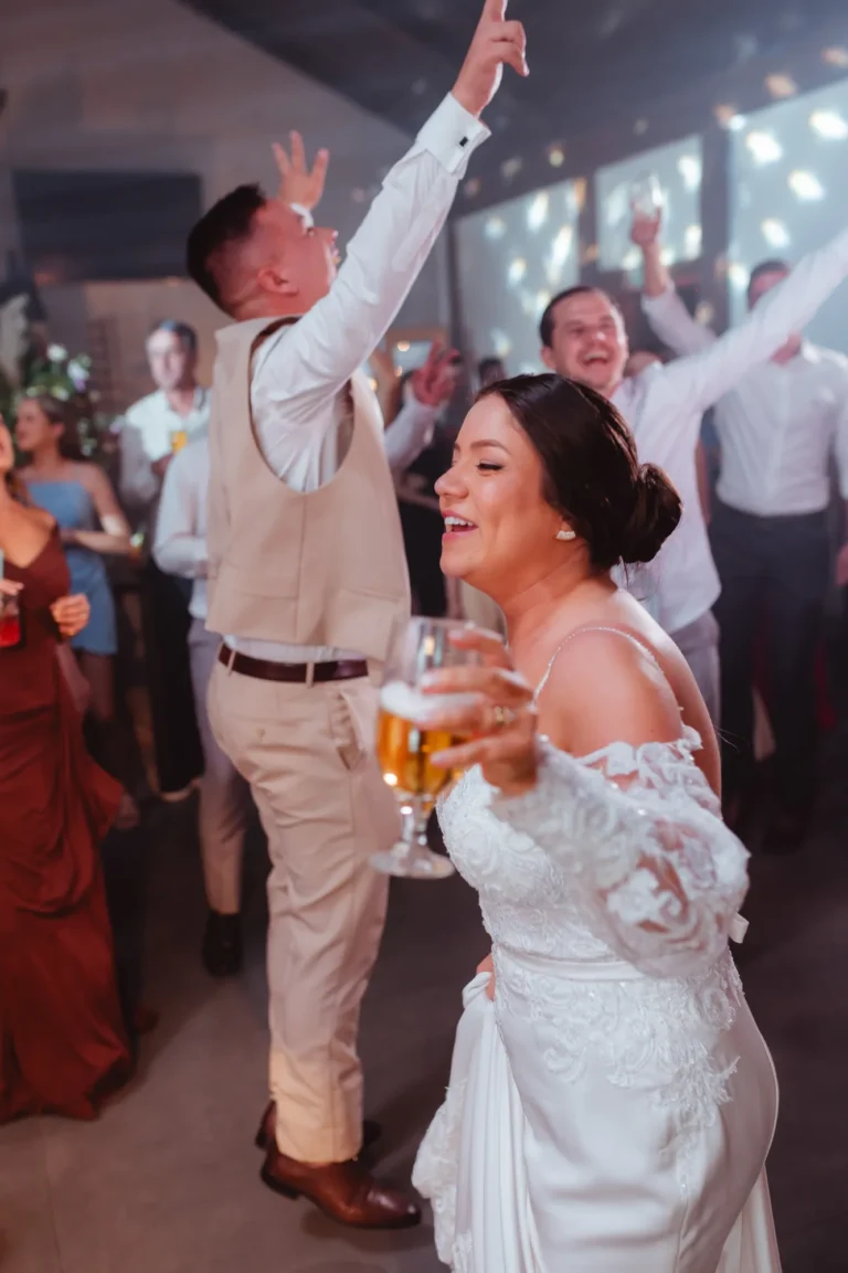 Casamento de Fran e Djonatan: festa