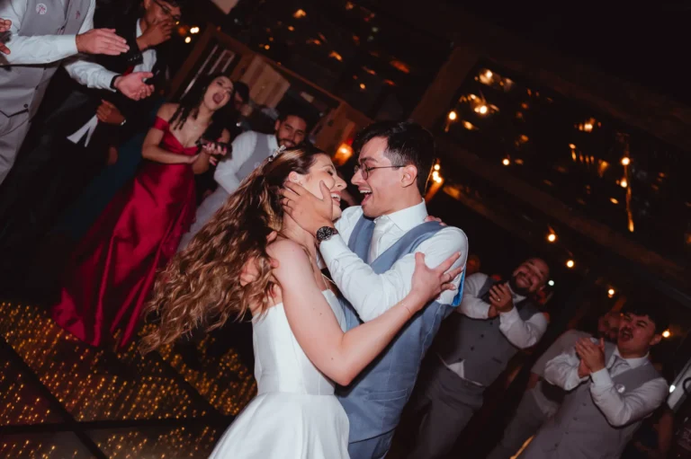 Casamento de Thais e Mateus: festa